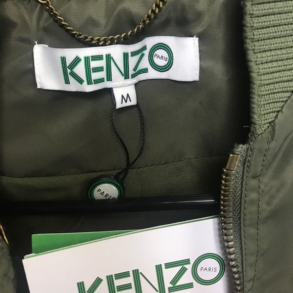 Brande new Bomber Jacket - Picture 7 of 7